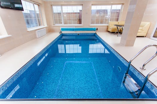 Benefits of Exercising in Swimming Pool